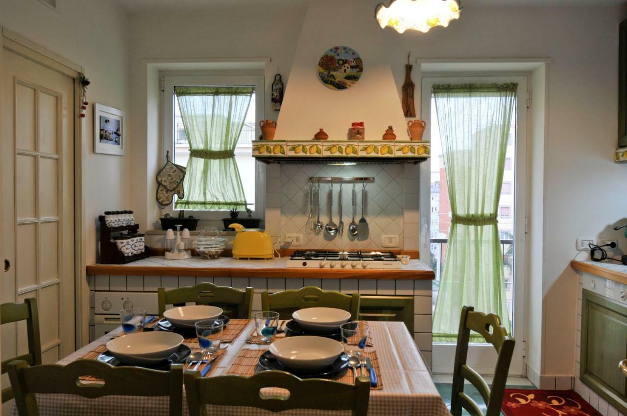 Casa Max Apartman Nápoly Kültér fotó