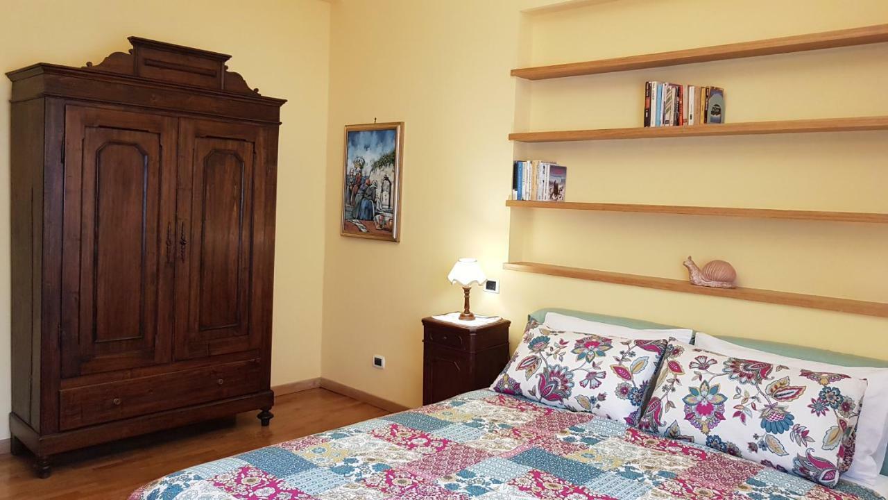 Casa Max Apartman Nápoly Kültér fotó