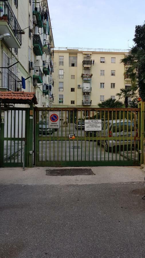 Casa Max Apartman Nápoly Kültér fotó